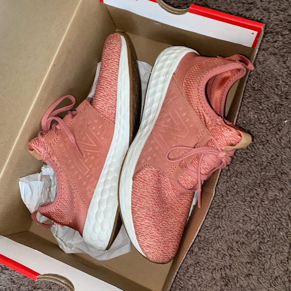 New Balance Freah Foam Cruz Women’s Running Shoe - Pink/Salmon